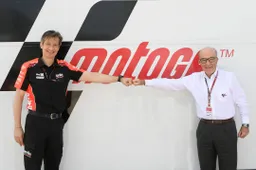 MotoGP: Aprilia, c'è la firma con Dorna. Accordo fino al 2026
