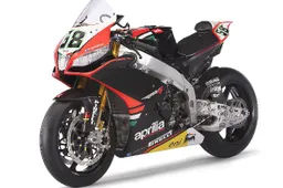Aprilia Racing Team Superbike 2013: le foto ufficiali