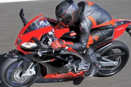 Aprilia e Moto Guzzi Promozioni di aprile