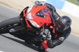 Aprilia RSV4 Factory APRC ABS a 22.390 €