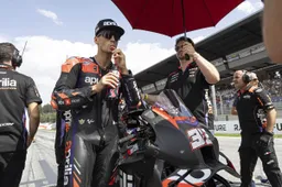 Savadori e Aprilia insieme fino al '26 "Il suo ruolo è fondamentale"