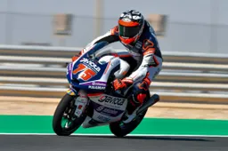 Moto3, Qatar: Albert Arenas parte col botto, che vittoria a Losail