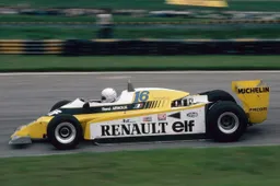 René Arnoux, il primo trionfo Formula 1 ben 44 anni fa