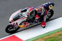 Red Bull Rookies Cup Mugello Gara: Arthur Sissis vince la volata a 4