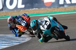 CEV Moto3, Jerez: Gara 1, vittoria e leadership per Xavier Artigas