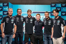 Moto3: Xavi Artigas e Joel Kelso per CFMoto PrustelGP nel 2023