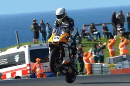 ASBK Phillip Island Gara 2-3 Tripletta di Daniel Falzon