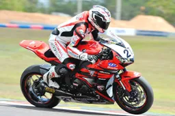 ASBK: prima vittoria stagionale per il Team Honda Racing a Hidden Valley