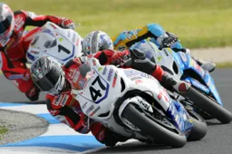 ASBK: verso la sfida finale a Phillip Island, tre piloti per il titolo