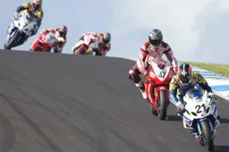 ASBK: concomitanze prestigiose con WSBK e V8 Supercars