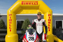 ASBK: Pirelli e Motul co-title sponsor dell'Australian Superbike