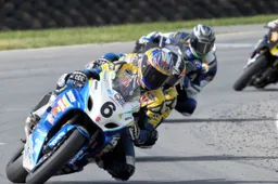 ASBK: lo schieramento di partenza a tre settimane dal via