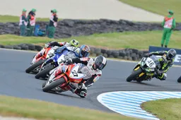 ASBK: super schieramento per il 1° round 2016 di Phillip Island
