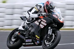 ASBK: Team Honda Racing con Wayne Maxwell e Jamie Stauffer