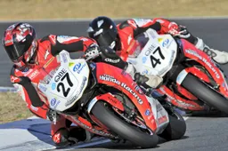 ASBK: Team Honda Racing conferma Jamie Stauffer e Wayne Maxwell