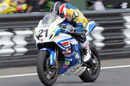 ASBK: la Suzuki si aggiudica in anticipo il titolo costruttori 2012