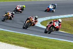 ASBK: a Phillip Island scatta la stagione 2015 dell'Australian Superbike