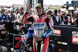 Superbike, Motocorsa saluta Bassani: Baz e Oettl candidati per un posto
