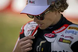 Superbike, Bassani e il dito medio di Bulega: "È stato giusto"