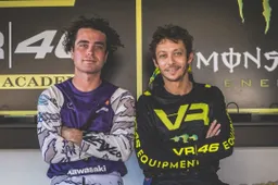 Valentino Rossi al Ranch: giornata "freestyle" con Axell Hodges