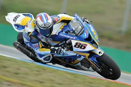 Superbike Brno Superpole: botto nella SP2, 4 piloti coinvolti