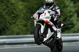 Superstock 1000 Brno Gara: Badovini vince ancora, e sono sei