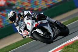 Superstock 1000 Magny Cours Warm Up: cade Badovini
