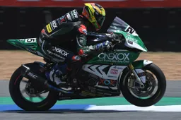 ARRC ASB1000 Buriram: Azlan Shah al top nelle libere