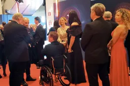 FIM Awards come una gara: cadute, sbandate e il record di Valentino Rossi