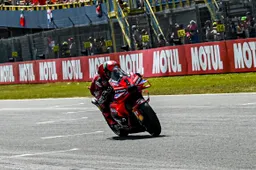 MotoGP Assen: Bagnaia dominio totale, podio tutto Ducati