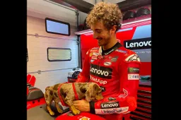 MotoGP: piloti e cani amore a prima vista, ecco il motivo