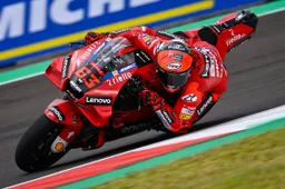 MotoGP: Pecco Bagnaia sfortunato 21°, ma il bicchiere è mezzo pieno