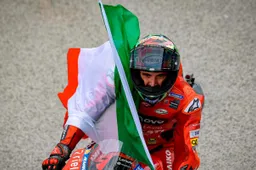 MotoGP: Pecco Bagnaia all'attacco per rovinare la festa a Quartararo