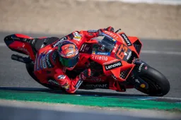 MotoGP, Dall'Igna cala i tre jolly Ducati: coraggio, holeshot e Bagnaia
