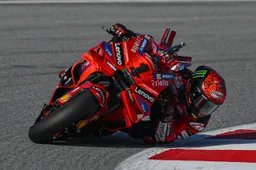 MotoGP Barcellona: Bagnaia trionfo Sprint, non è ancora finita