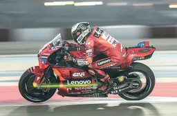 MotoGP Test Qatar, giorno 1: Bagnaia dà 9 decimi a Marc Marquez