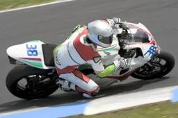 Supersport: iniziati i test a Phillip Island, Foret e Sofuoglu in bagarre