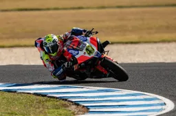 Axel Bassani nelle retrovie, Lorenzo Mauri :  "Stiamo lavorando per la gara"