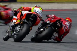 SBK, Bassani replica a Rinaldi: "Non sei il team manager Ducati"