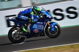 Moto2, Misano-2: Trionfo Bastianini, doppia Italia con Bezzecchi 2°
