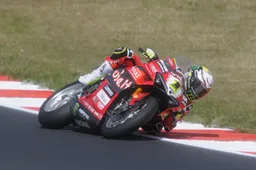 Superbike Most, prove 2: Toprak non molla ma Bautista si avvicina