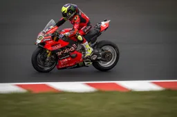 Superbike Most Prove 3: Alvaro Bautista, meno benzina gli fa un baffo