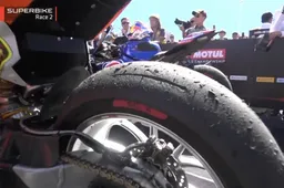 La curiosa storia di Bautista, le ali assassine e la gomma indistruttibile