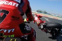 Superbike Francia: Bautista abbatte Rinaldi, Toprak ne approffita allo sprint