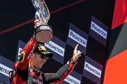 Superbike Jerez: Bautista dieci e lode, che Superpole!