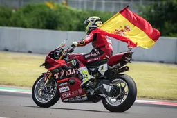 Superbike Indonesia: Bautista si mangia gara 2, il Mondiale è affare Ducati