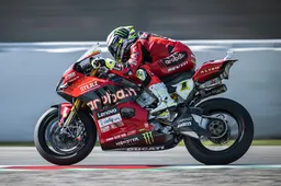 Superbike Catalunya: Il ritorno del Re, Bautista doma tutti in gara 2