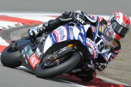 Superbike Nurburgring Gara 1: Spies vince una gara capolavoro
