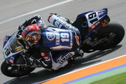 Superbike Valencia: 2° Spies, 5° Sykes nelle prime prove