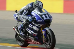 Superbike: Yamaha perde lo sponsor Petronas per il 2012